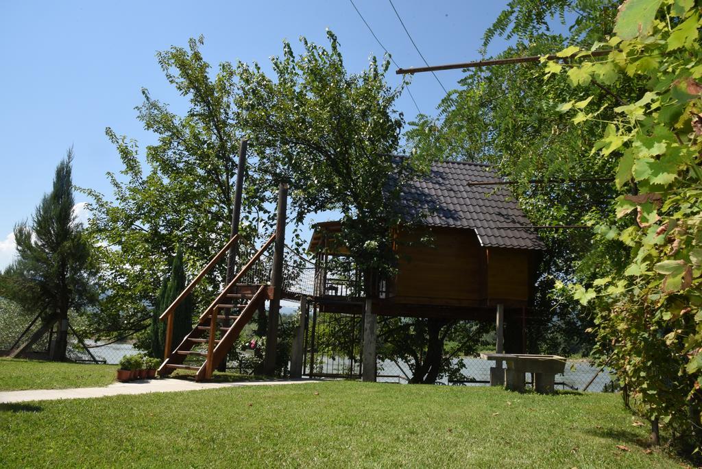 Holiday Home Kucica Na Drvetu Banja Koviljača Extérieur photo