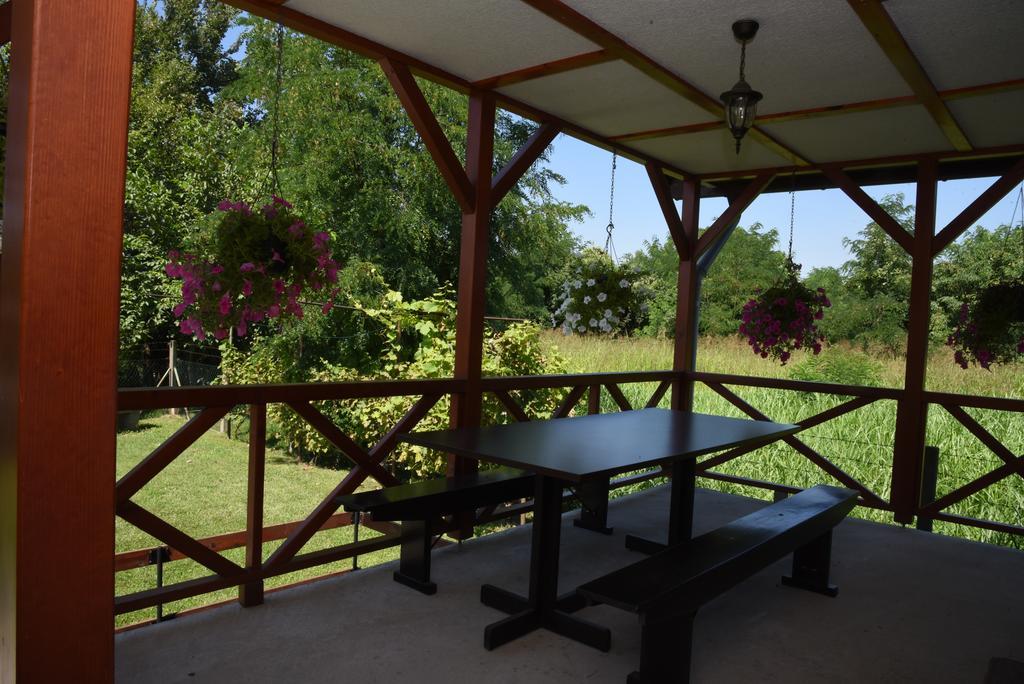 Holiday Home Kucica Na Drvetu Banja Koviljača Extérieur photo